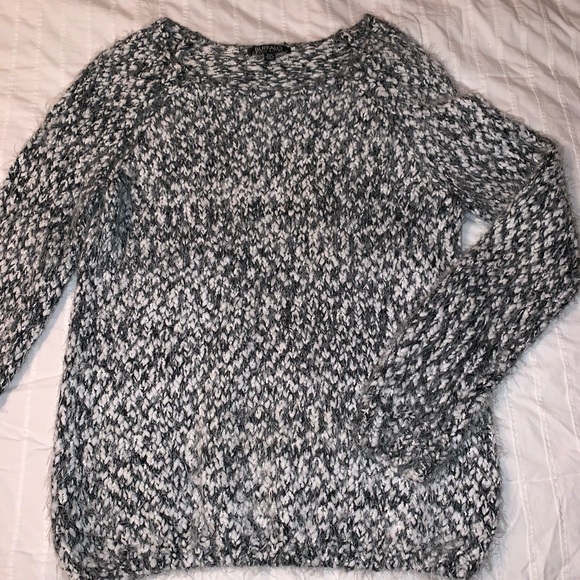 Buffalo Sweater - Picture 2 of 4